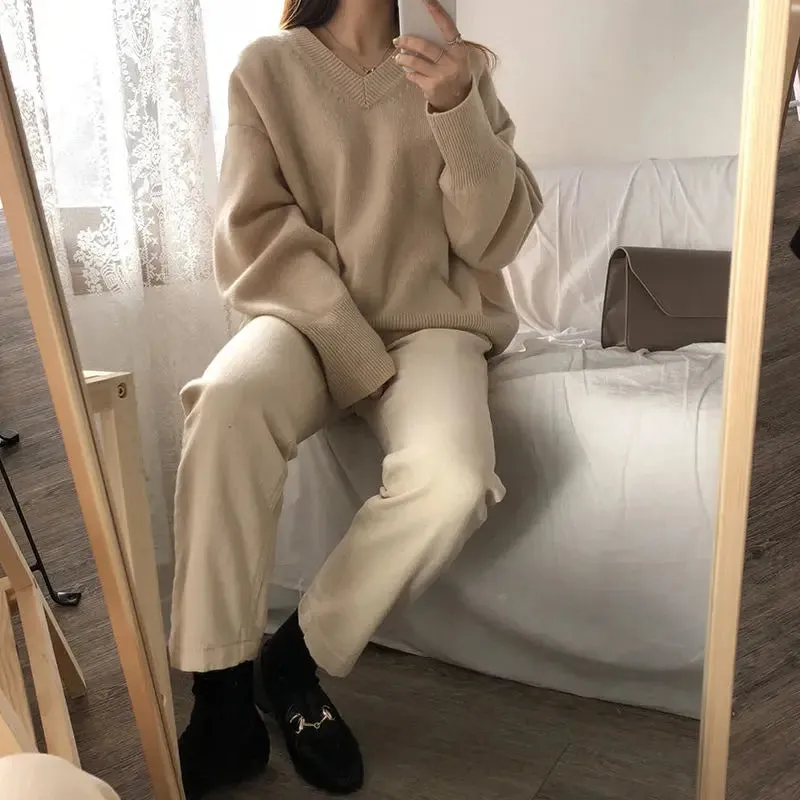 Aiertu FALL OUTFIT Sweater Pullovers Women Spring New Chic Solid V-neck All-match Loose Simple Female Fashion Vintage Elegant Clothing Leisure Soft